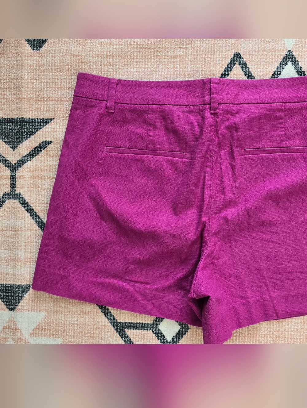 Ann Taylor High Waist Magenta Shorts Size 8 - Picture 2 of 4